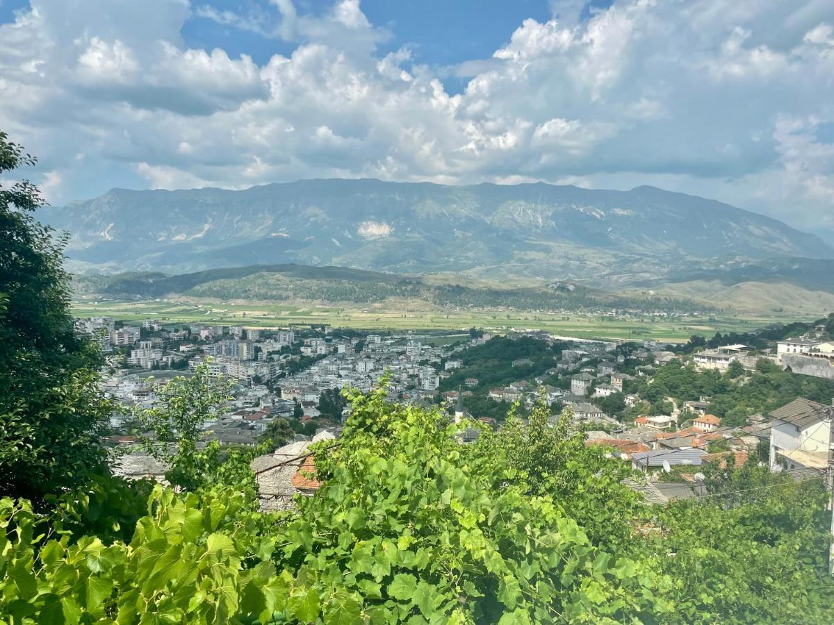 Panoramic View Guest House Gjirokaster Exterior photo